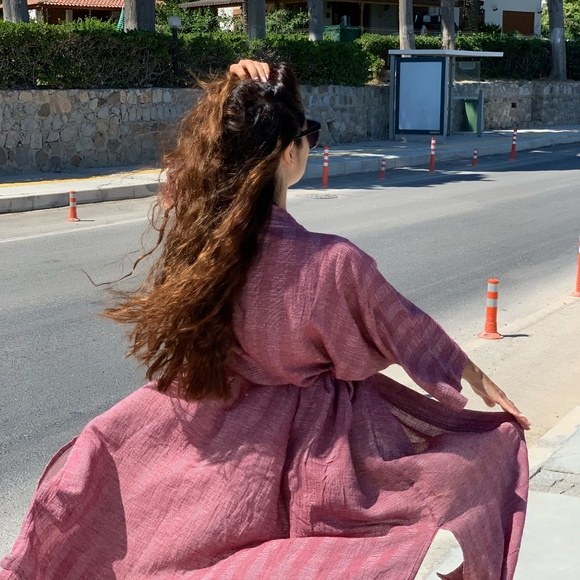 Simpuna Raspberry Kimono with Rope Belt - Picture 3 of 8